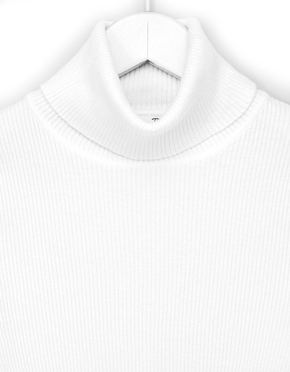 Tortue Knit in Off White_2