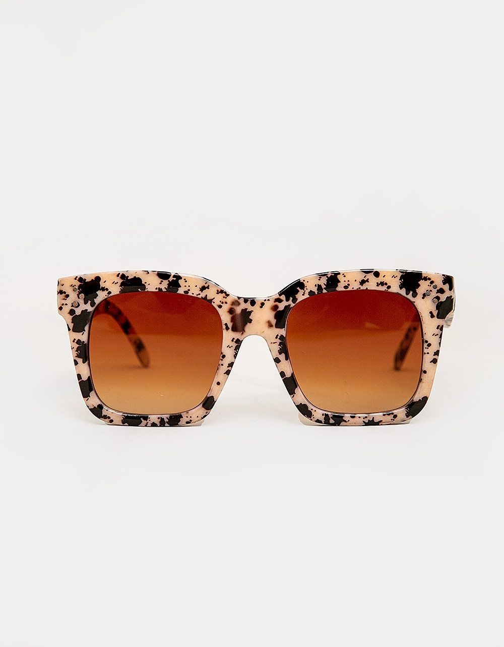 Uptown Sunglasses in Freckle_4