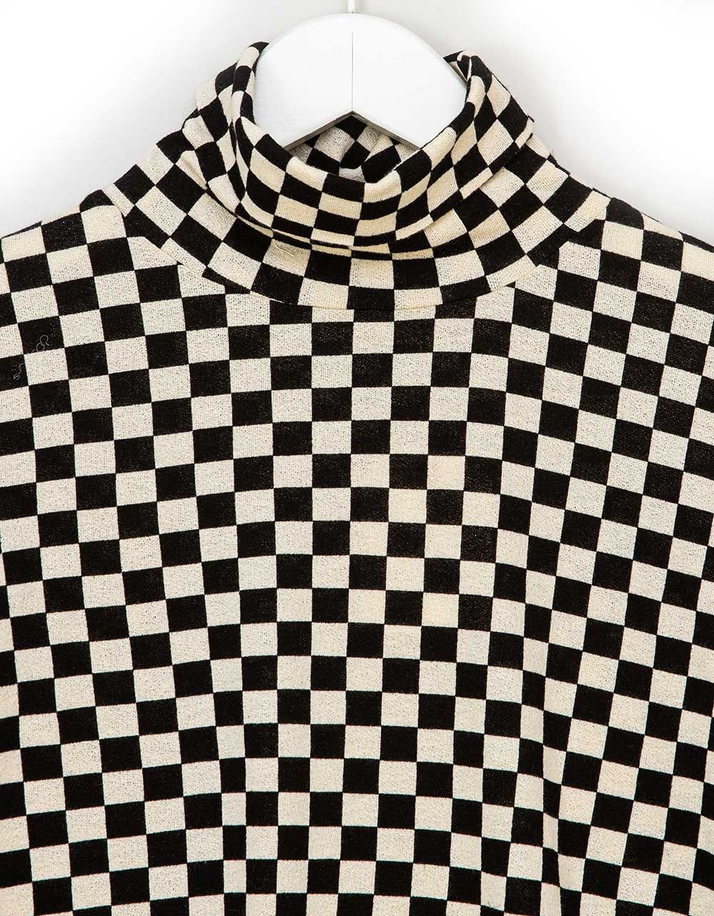 Very Nice Printed Turtleneck_2