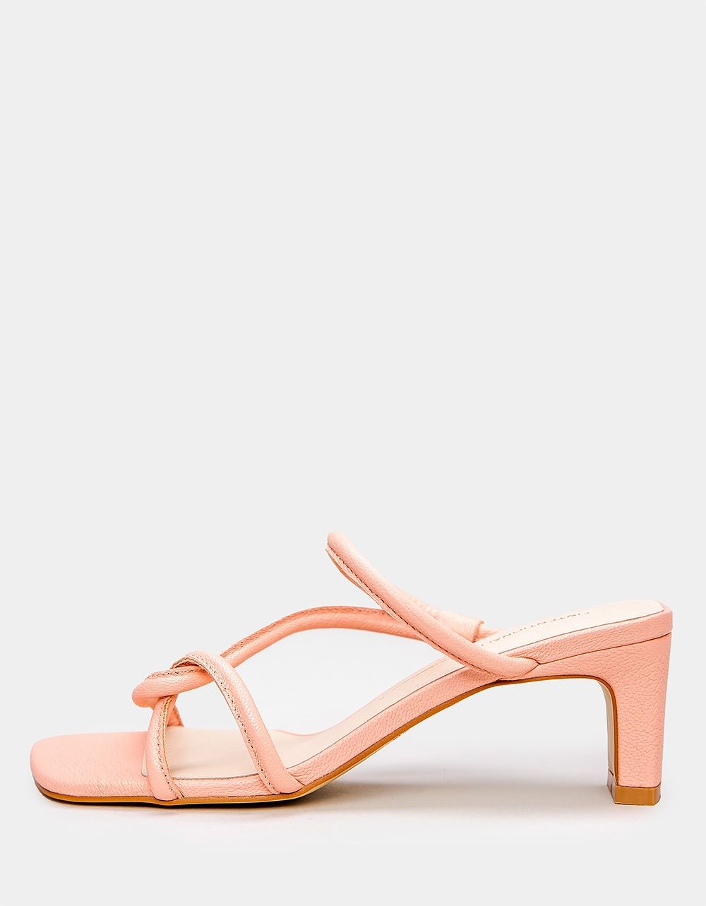Willow Sandal in Peach_0