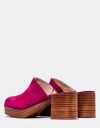 Facts Clog in Burgundy_prev_5