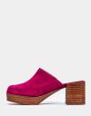 Facts Clog in Burgundy_prev_1