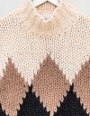 Hand-Knitted Diamond Sweater_prev_7