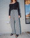 Pull-On Daisy Pants_prev_2