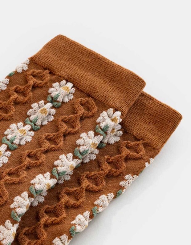 Daisy Stitch Socks in Brown