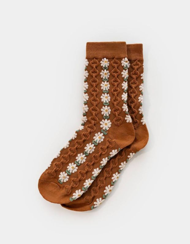 Daisy Stitch Socks in Brown