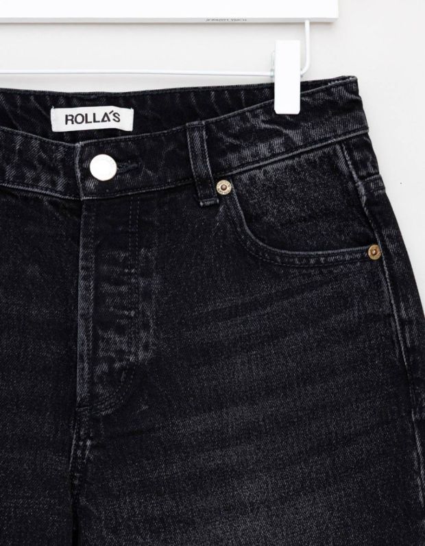 Kate Baggy in Moon Rock