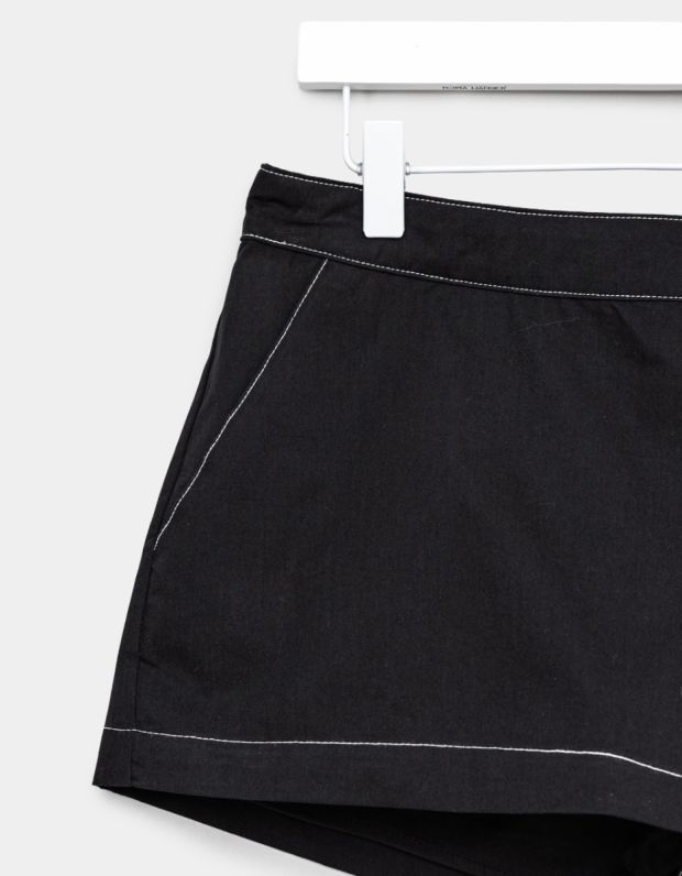 Noir Romy Shorts