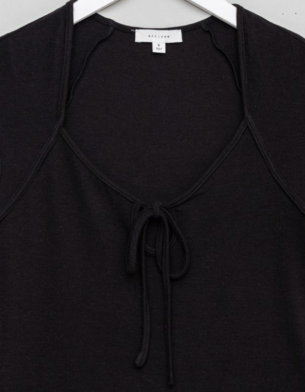 Suni Tie Front Top